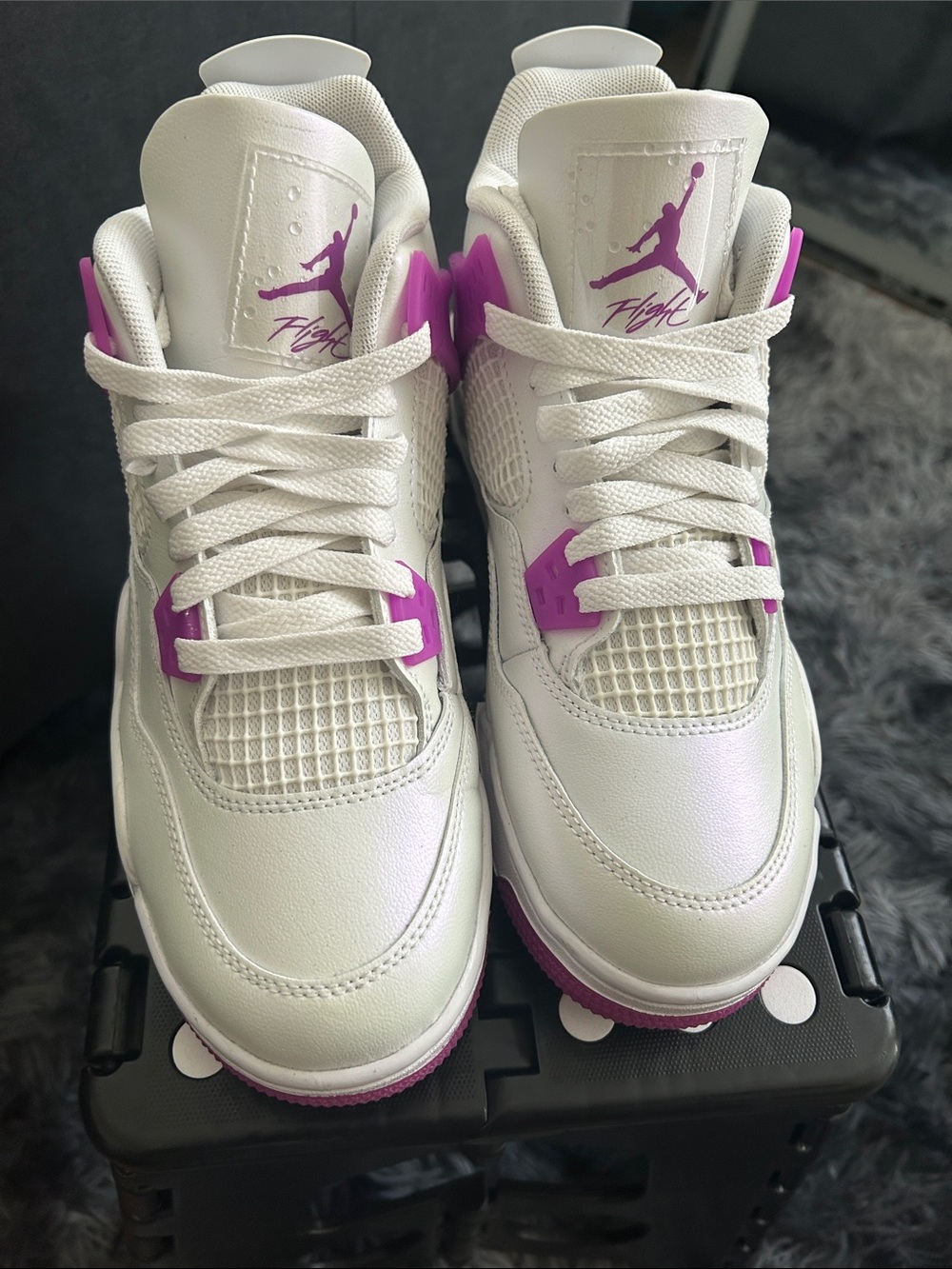 Jordan AJ Retro 4 White & Purple Sneakers